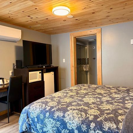 Mackenzie Motel & Cottages เชลเบิร์น ภายนอก รูปภาพ