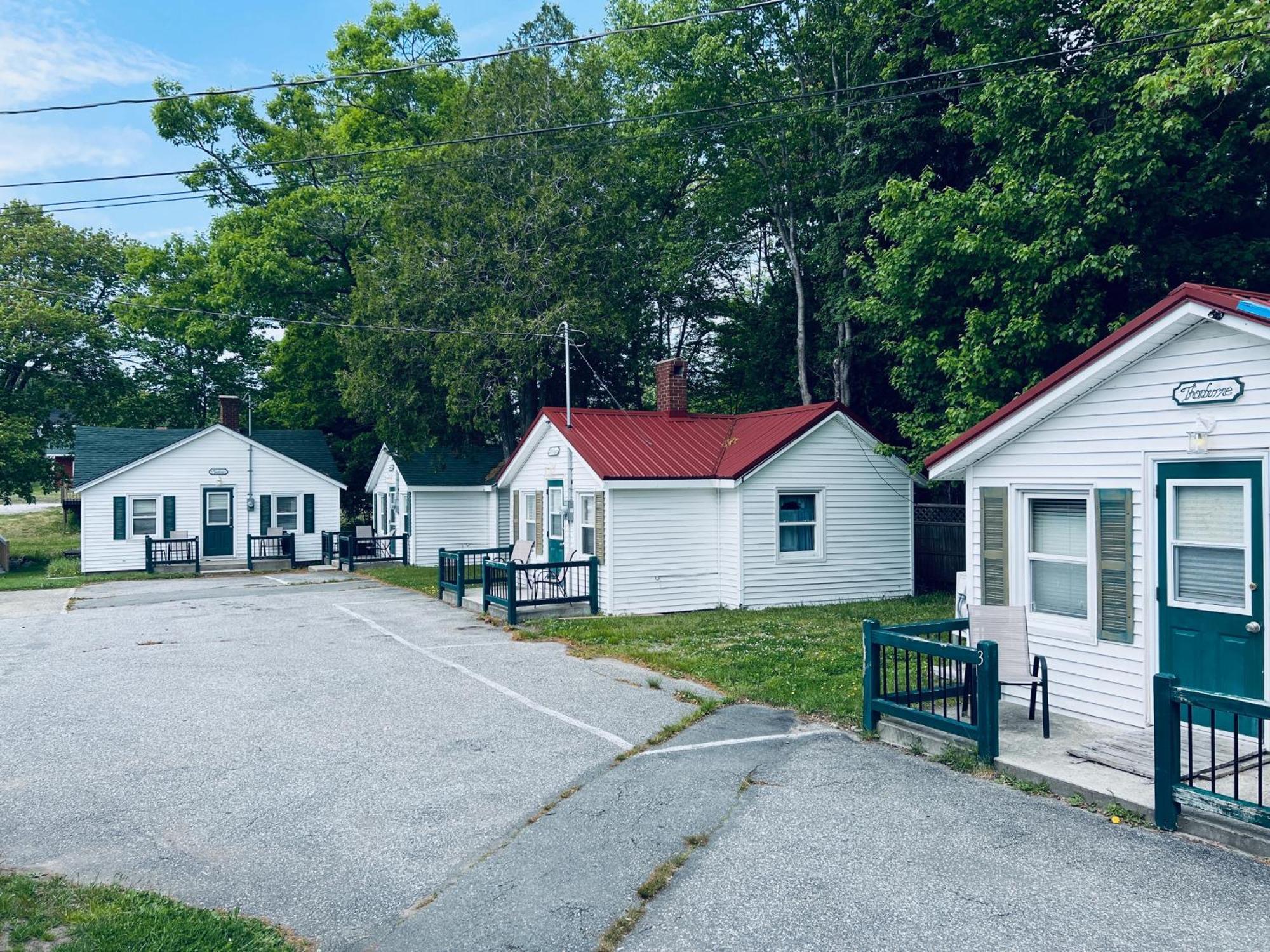 Mackenzie Motel & Cottages เชลเบิร์น ภายนอก รูปภาพ