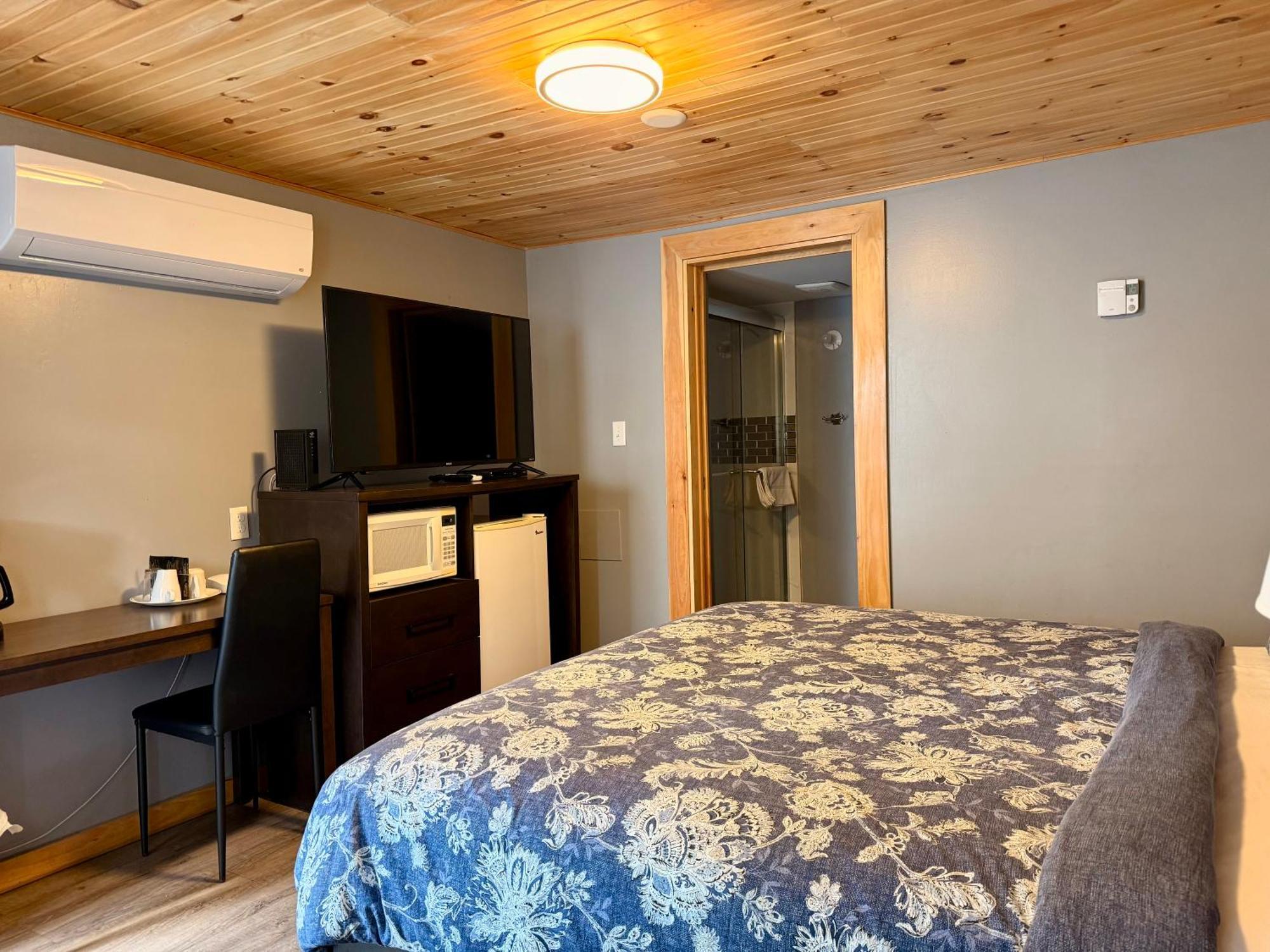 Mackenzie Motel & Cottages เชลเบิร์น ภายนอก รูปภาพ