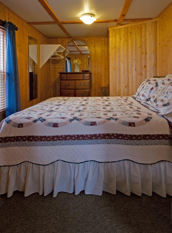 Mackenzie Motel & Cottages เชลเบิร์น ภายนอก รูปภาพ