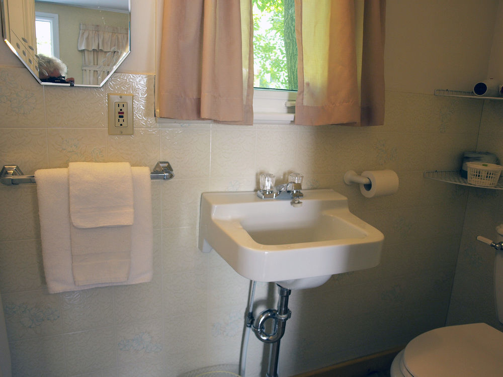 Mackenzie Motel & Cottages เชลเบิร์น ภายนอก รูปภาพ
