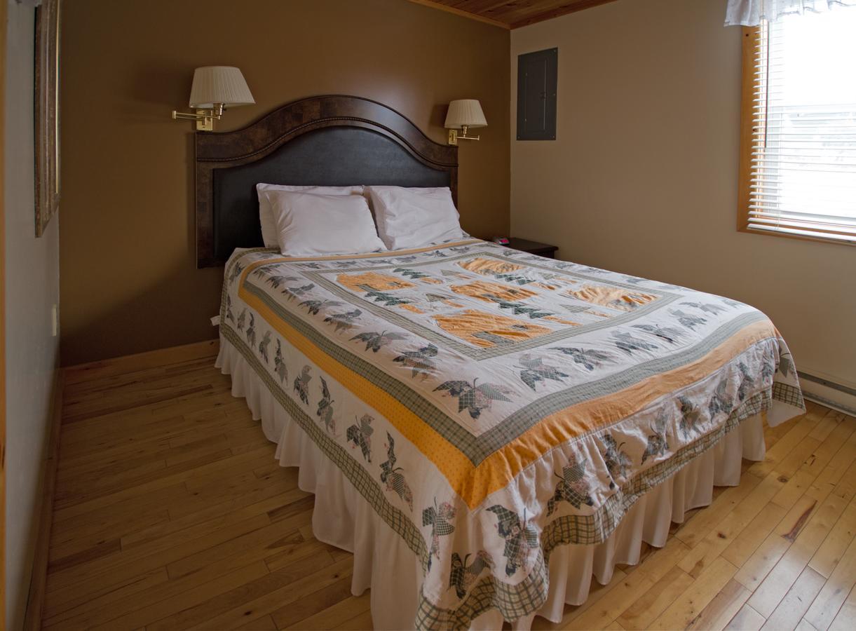Mackenzie Motel & Cottages เชลเบิร์น ภายนอก รูปภาพ