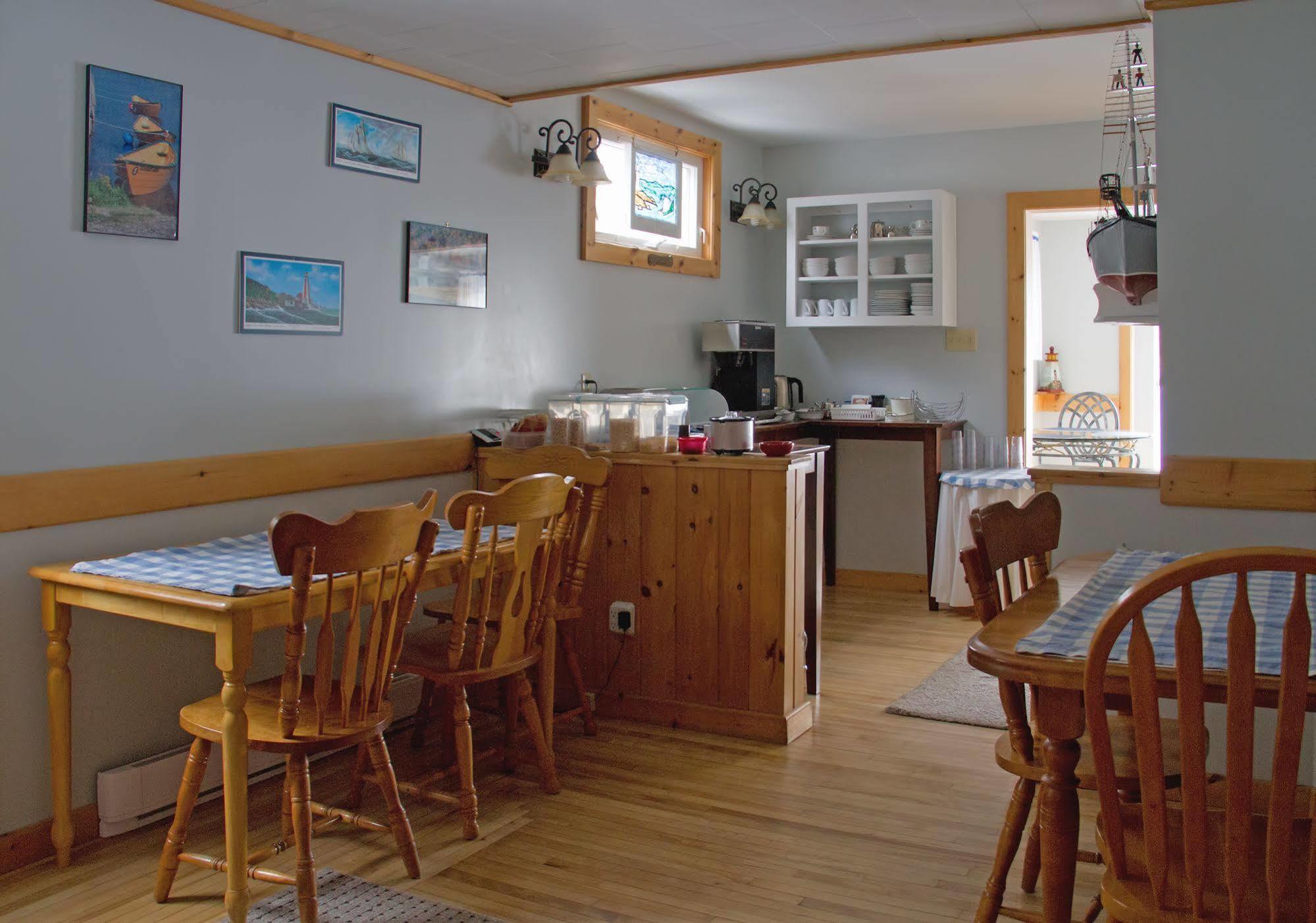 Mackenzie Motel & Cottages เชลเบิร์น ภายนอก รูปภาพ